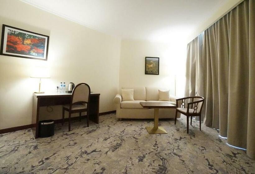 اتاق لوکس, Amman Paradise