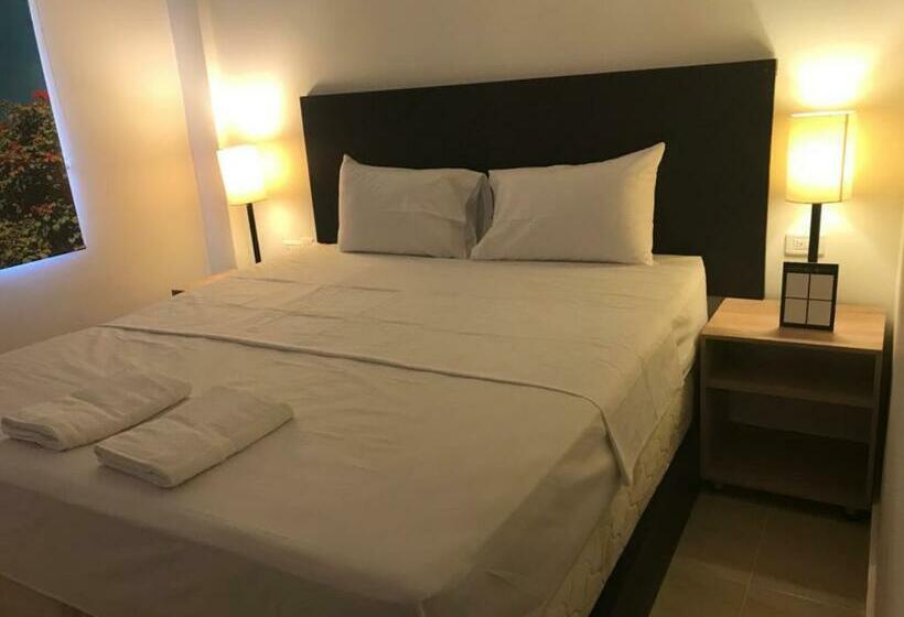 Номер Стандарт, Opera, Centro Medellín, Entertainment,y Bar, Solo Adultos