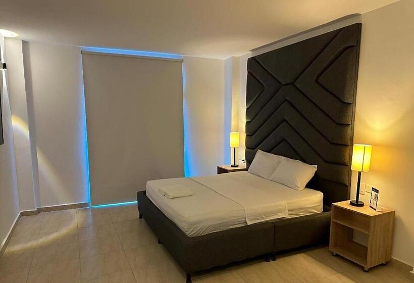 Номер Deluxe, Opera, Centro Medellín, Entertainment,y Bar, Solo Adultos