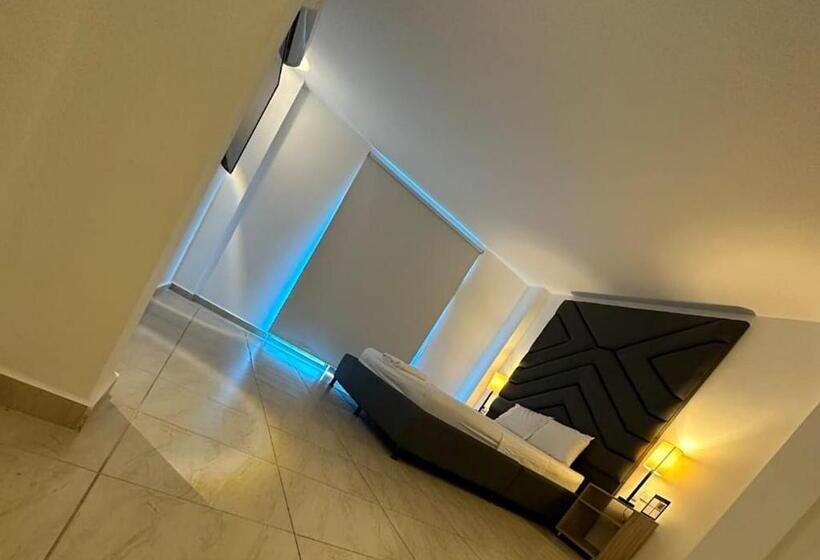 Номер Deluxe, Opera, Centro Medellín, Entertainment,y Bar, Solo Adultos