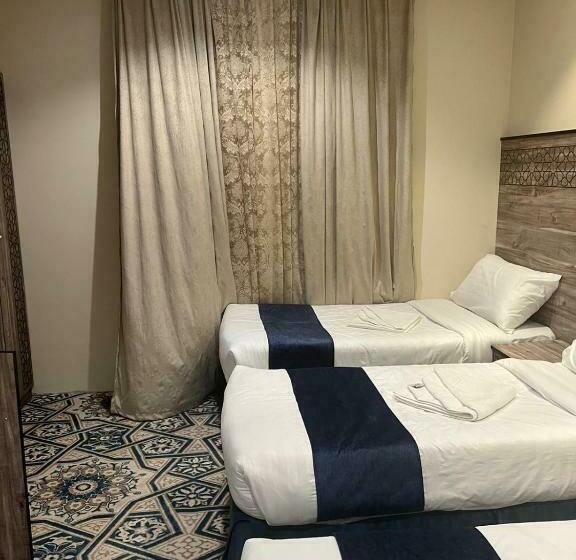 4 Bett Standardzimmer, فندق ليما الذهبي