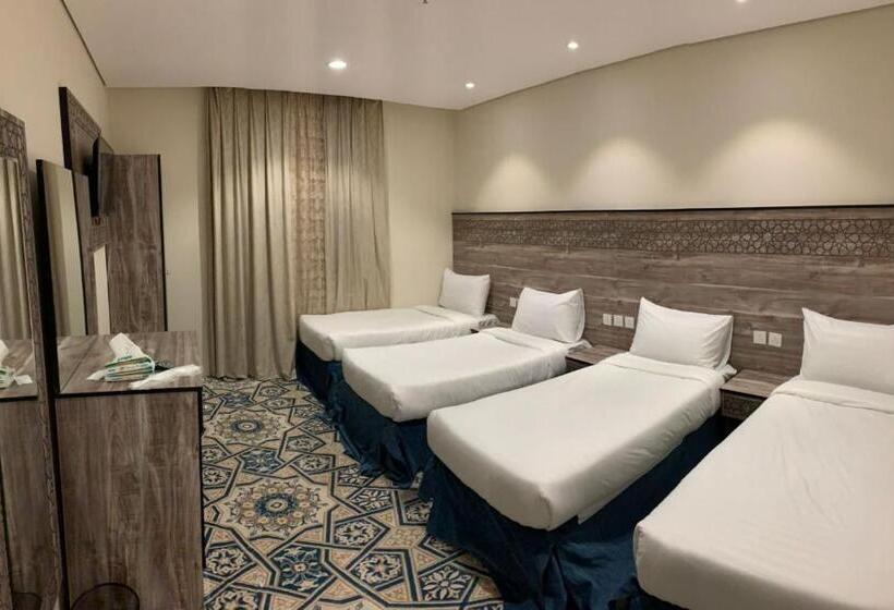 4 Bett Standardzimmer, فندق ليما الذهبي