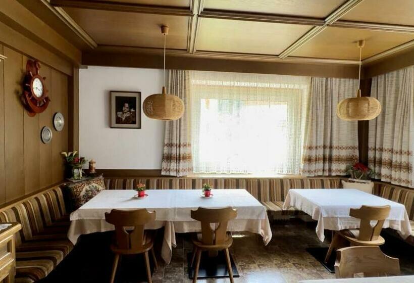 חדר סטנדרט עם מרפסת, B&b & Apartments Gasser