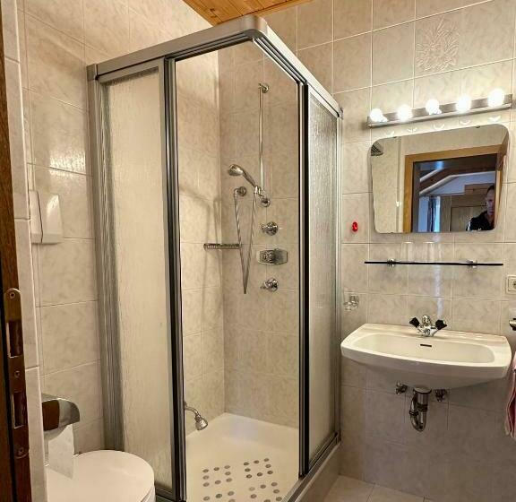 דירת חדר נוף לגינה, B&b & Apartments Gasser