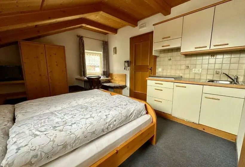 Huoneisto 1 Makuuhuone, B&b & Apartments Gasser
