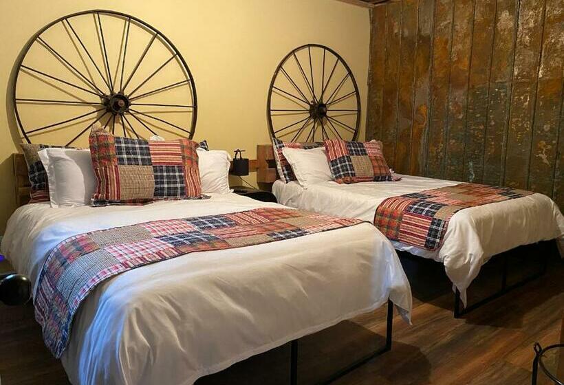 스탠다드 룸 공동 욕실, Wickiup Hébergement