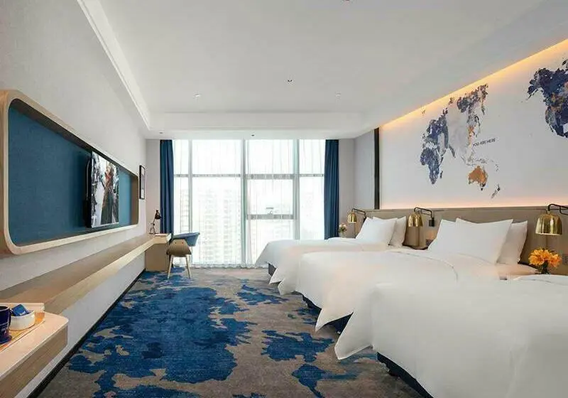 Superior Kolmen Hengen Huone, Kyriad Marvelous Hotel Fangchenggang Administration Center High Speed Railway Station