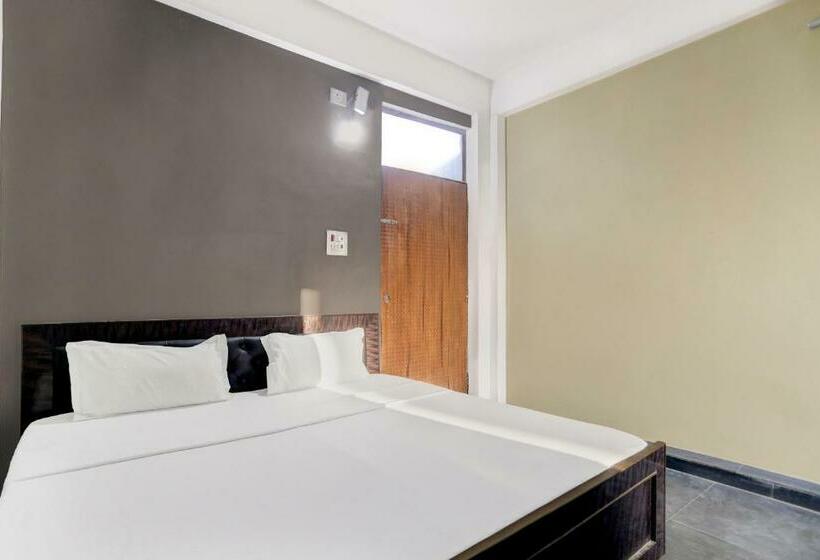 三人经典房间, Oyo T Heritage Hotel And Restaurant