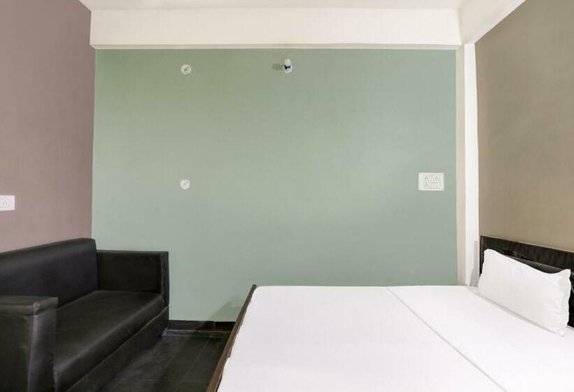 三人经典房间, Oyo T Heritage Hotel And Restaurant