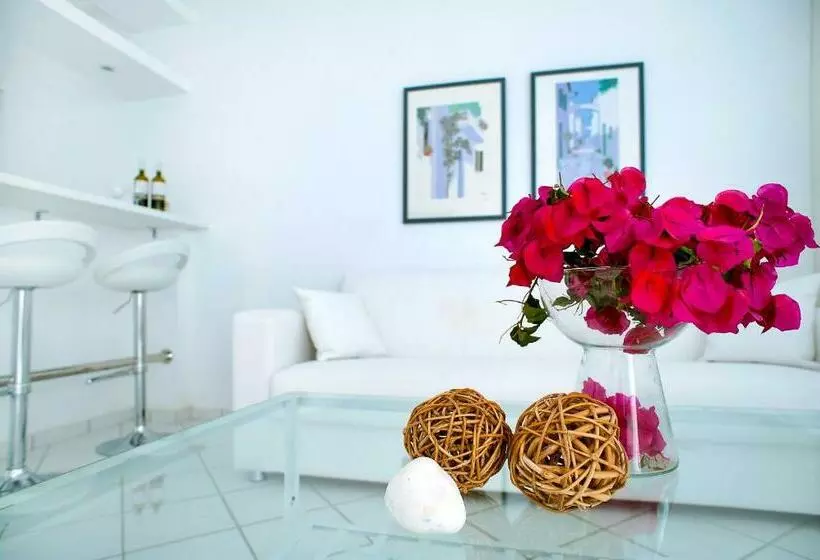 آپارتمان 1 خوابه با چشم‌انداز دریا, Adikri Villas & Suites