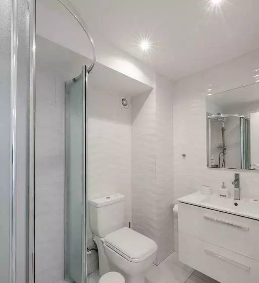 آپارتمان 1 خوابه با تراس, Adikri Villas & Suites