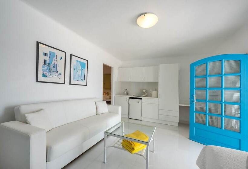 דירת חדר נוף לים, Adikri Villas & Suites