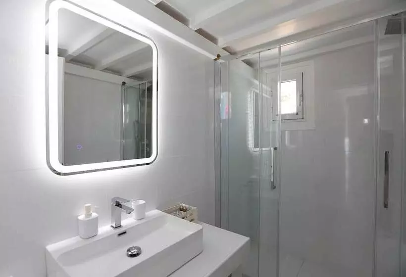 ویلای 3 خوابه, Adikri Villas & Suites