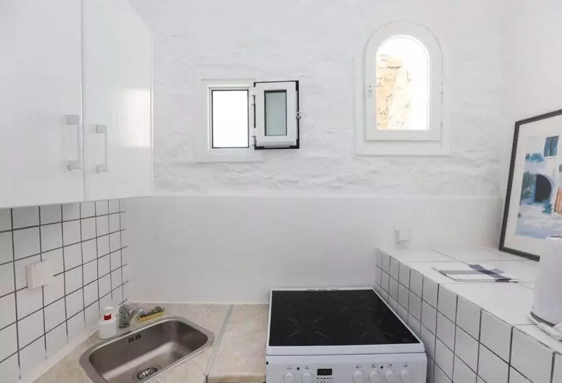 آپارتمان 1 خوابه با تراس, Adikri Villas & Suites