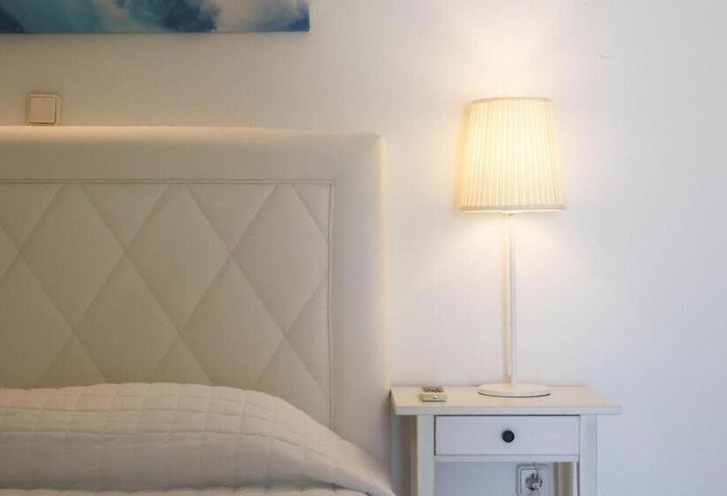 Апартаменты 1 Спальня с Террасой, Adikri Villas & Suites