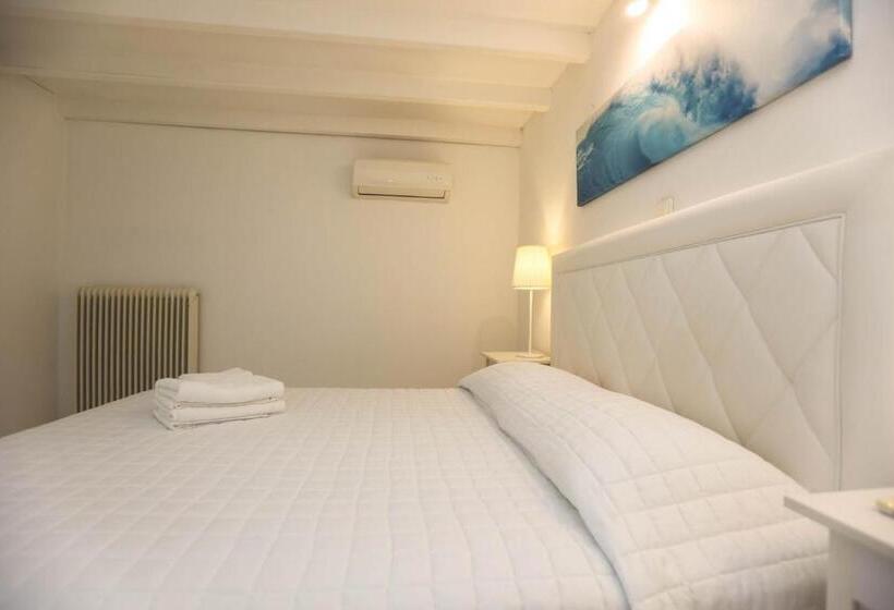 Апартаменты 1 Спальня с Террасой, Adikri Villas & Suites