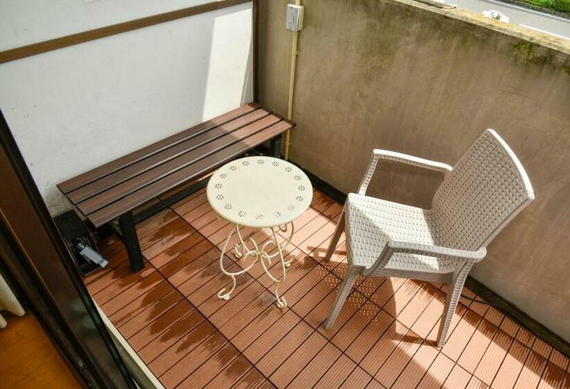 غرفة أساسية سرير مزدوج, Green Guest House