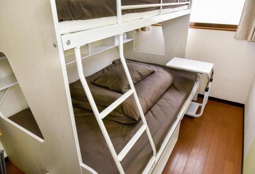 غرفة قياسية سرير بطابقين, Green Guest House