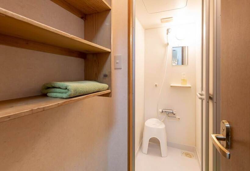 غرفة قياسية سرير بطابقين, Green Guest House