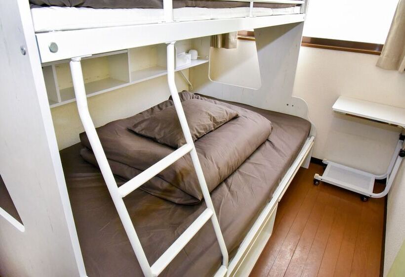 غرفة قياسية سرير بطابقين, Green Guest House