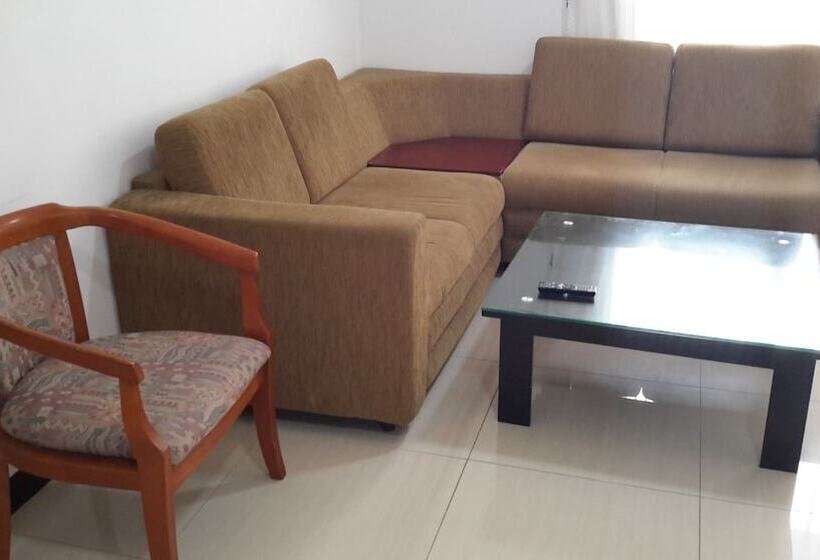 Апартаменты 2 Спальни, Bella Vista Apartments Onthree20 Colombo