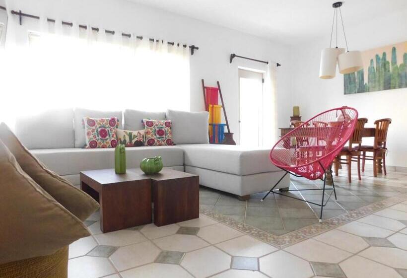 Апартаменты Deluxe 2 Спальни, Fabiola Condo