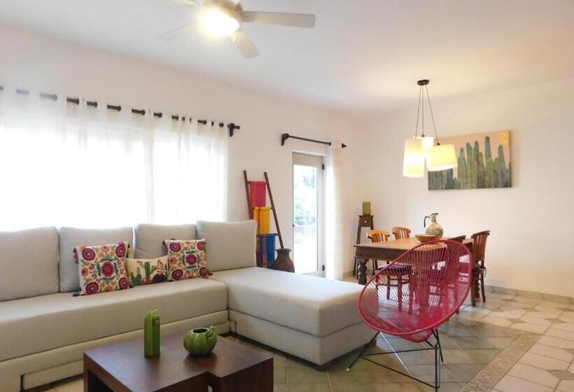 Апартаменты Deluxe 2 Спальни, Fabiola Condo