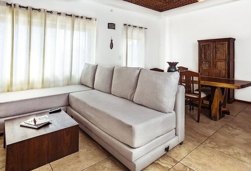 1 Szobás Deluxe Apartman, Fabiola Condo