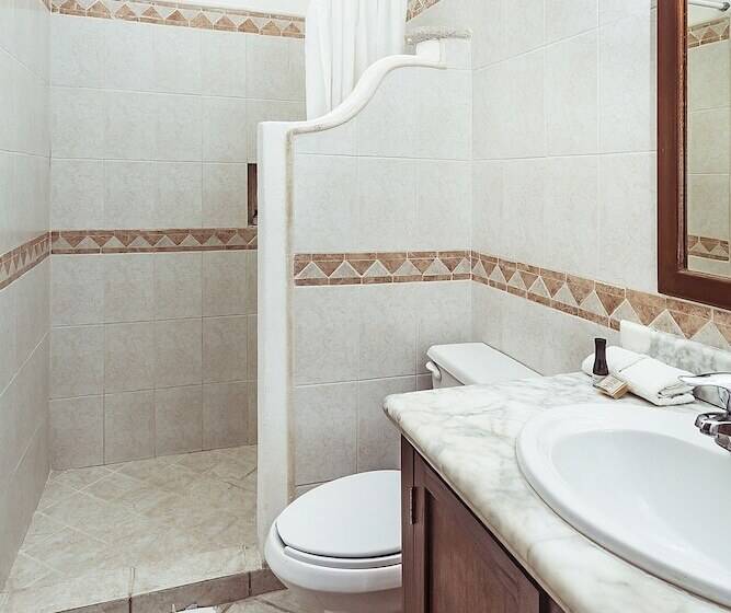 Апартаменты Premium 2 Спальни, Fabiola Condo