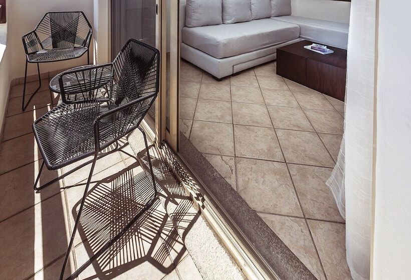 Апартаменты Premium 2 Спальни, Fabiola Condo