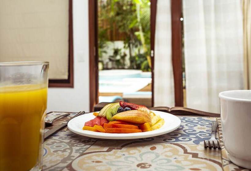 Апартаменты Премиум 1 Спальня, Fabiola Condo