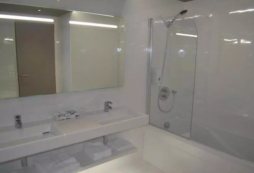Huoneisto 1 Makuuhuone, Brit Hotel & Spa Saint Brieuc Plérin