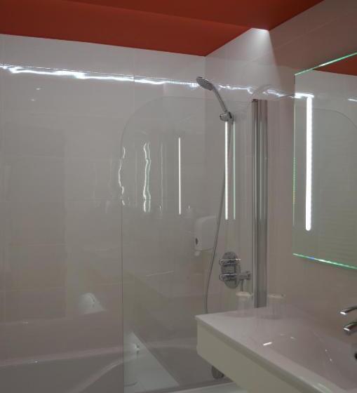 Семейный Номер, Brit Hotel & Spa Saint Brieuc Plérin
