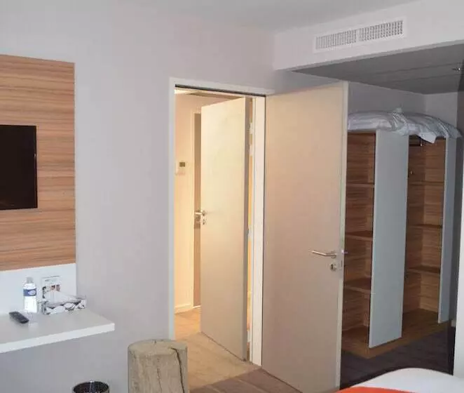 Perhehuone, Brit Hotel & Spa Saint Brieuc Plérin