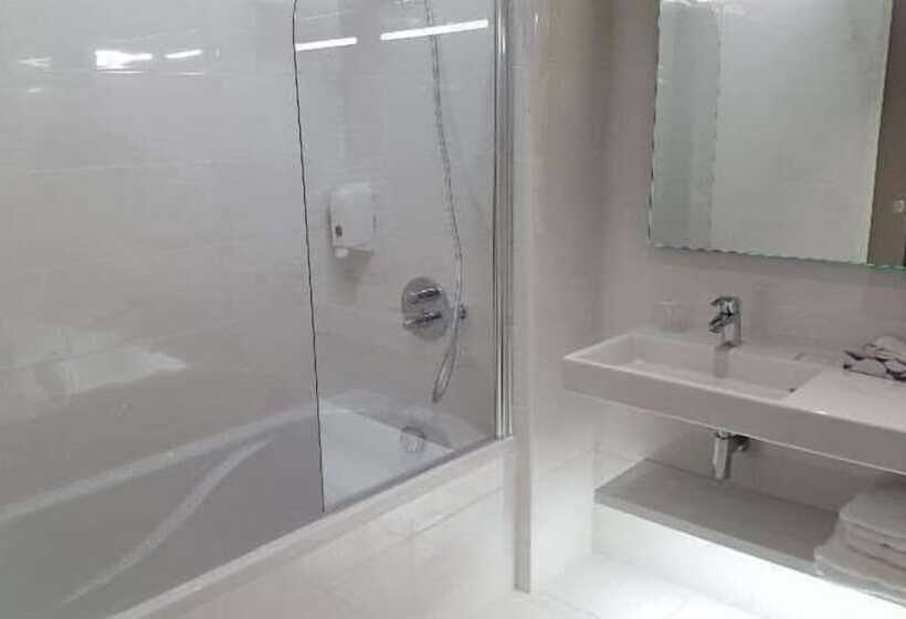 带1个卧室的公寓, Brit Hotel & Spa Saint Brieuc Plérin