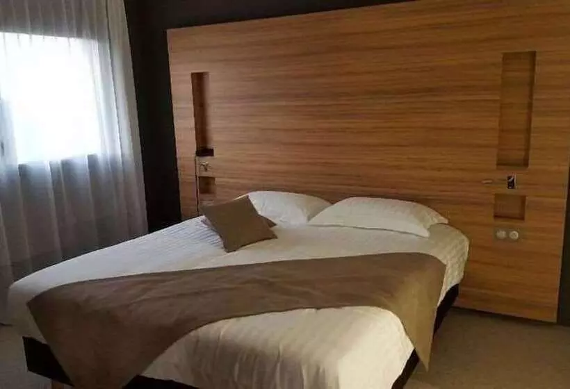 Huoneisto 1 Makuuhuone, Brit Hotel & Spa Saint Brieuc Plérin