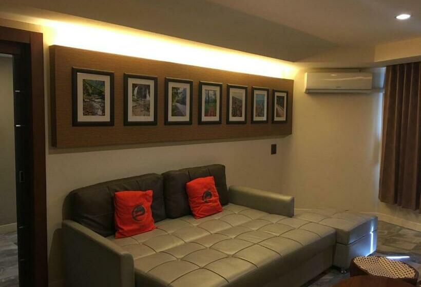 Студия Стандарт, Dragon River Avenue