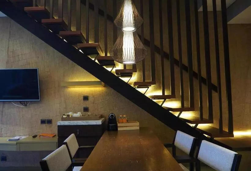 メゾネットスイート, Dusitd2 Khao Yai