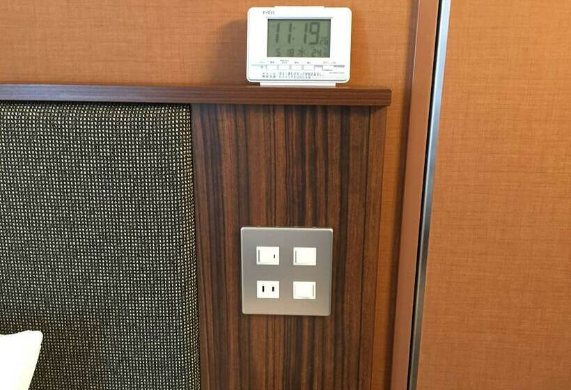 Quarto Estandar Individual, Fukui Manten Hotel Ekimae