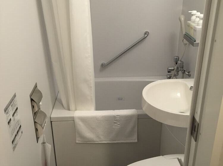 Quarto Estandar Individual, Fukui Manten Hotel Ekimae