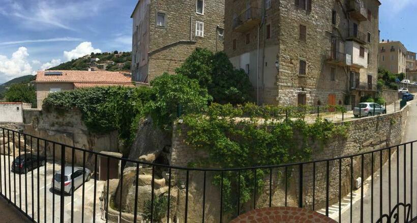 스탠다드 도시전망 룸, Des Roches