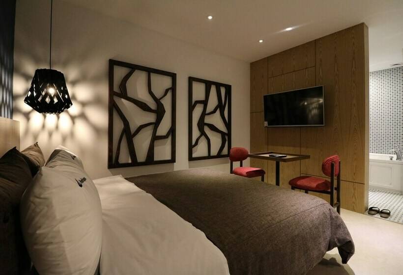 プレミアムルーム, Ignis