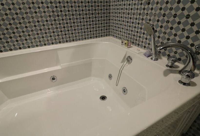 プレミアムルーム, Ignis