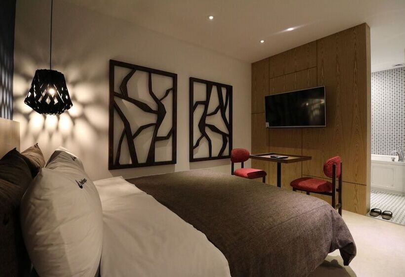 غرفة بريميوم, Ignis