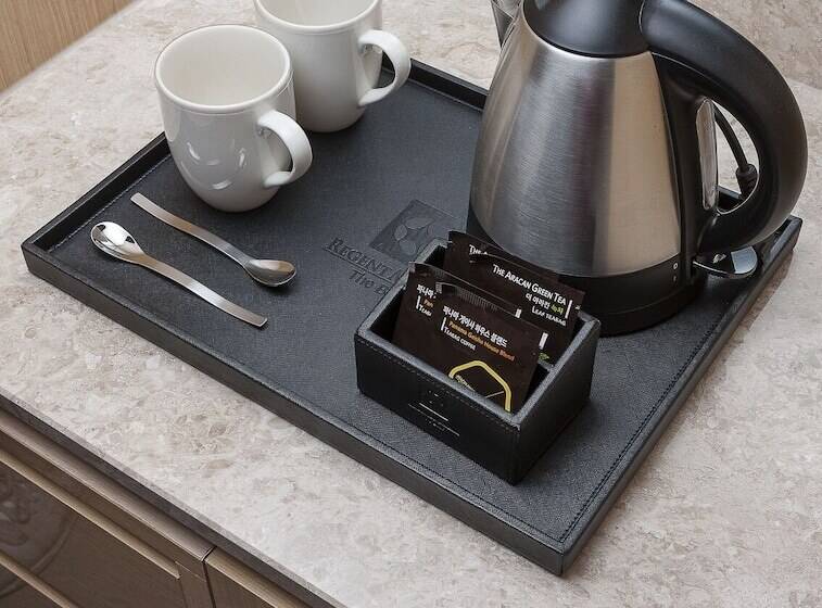 オーシャンビューデラックスルーム, Regent Marine The Blue