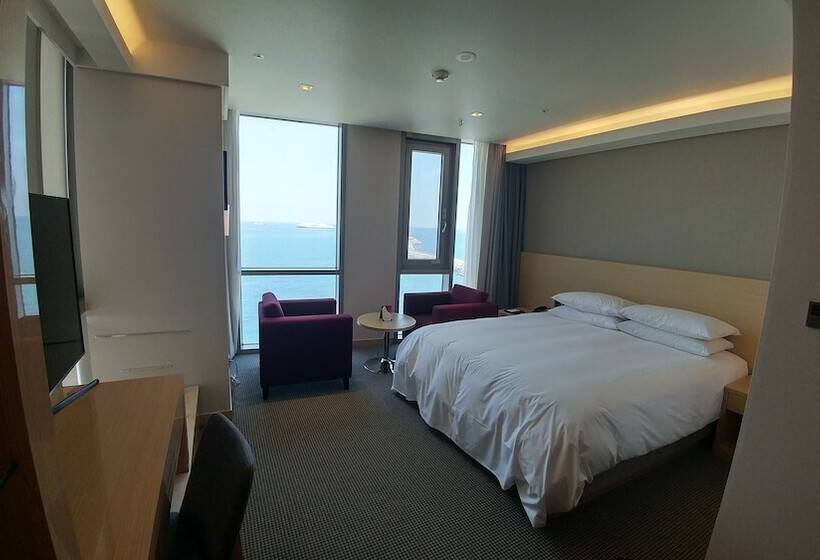 オーシャンビューデラックスルーム, Regent Marine The Blue