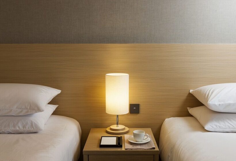 スタンダードルーム, Regent Marine The Blue