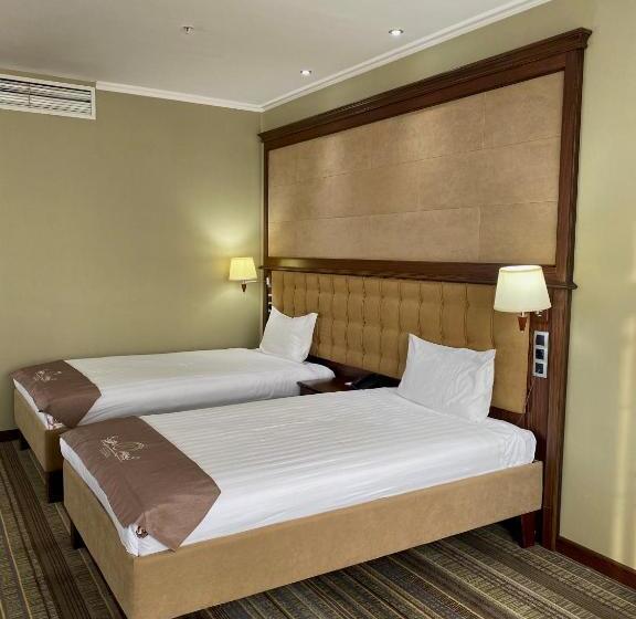 اتاق استاندارد, Shera Inn