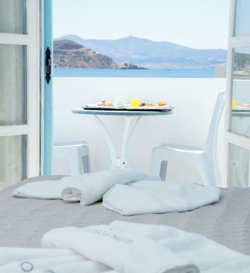 Номер Стандарт Вид на Море, Georgia Mare