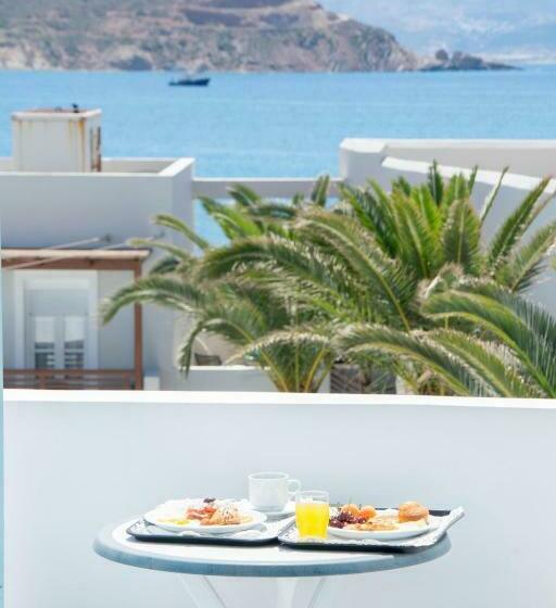 Номер Стандарт Вид на Море, Georgia Mare